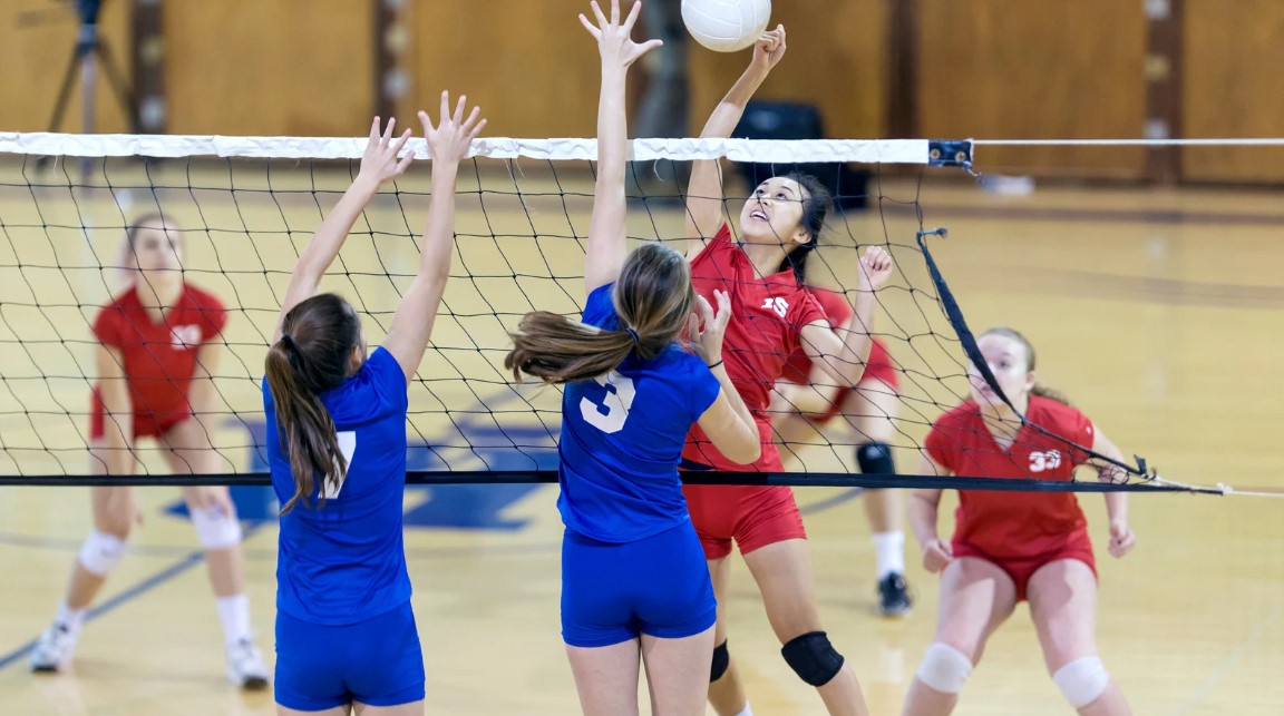 how to play volleyball game